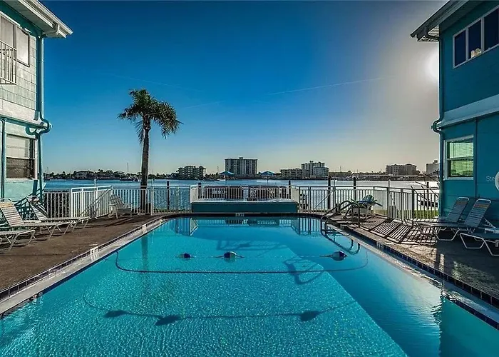 Apartment Clearwater Waterview & Heated Pool Clearwater Beach