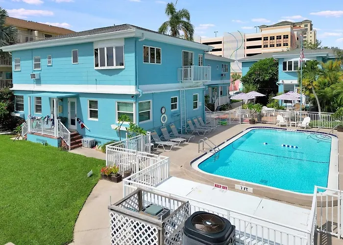 Clearwater Waterview & Heated Pool